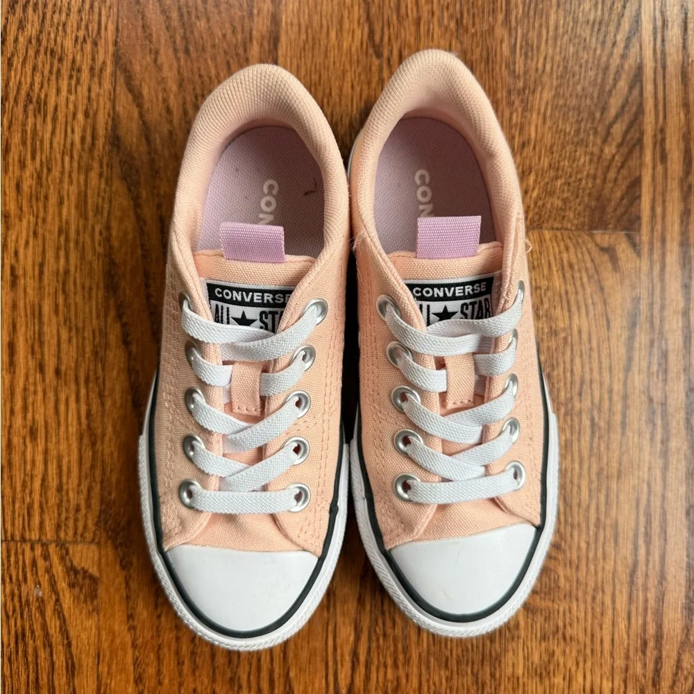 Converse Chuck Taylor All Star Butterflies Slip Ons 12